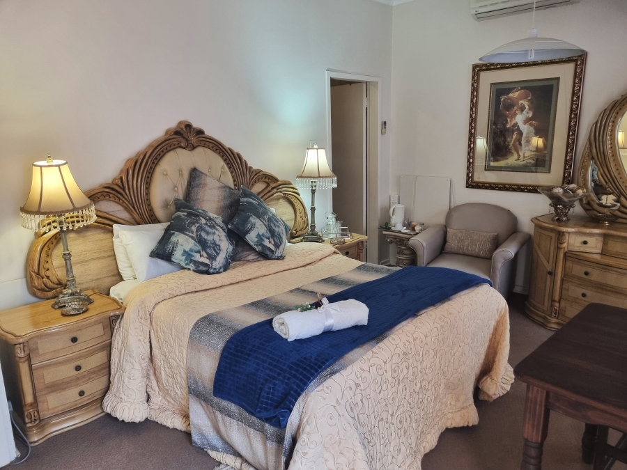 7 Bedroom Property for Sale in Protea Park North West